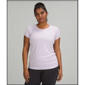 Lululemon Swiftly Tech Short Sleeve 2.0 Lavender Dew Size 8 Seamless Top